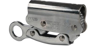 一根安全繩和一個(gè)抓繩器只能承載一個(gè)人的重量